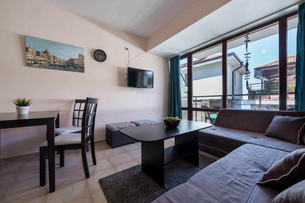 Happy Holiday Sozopol Созополь Экстерьер фото